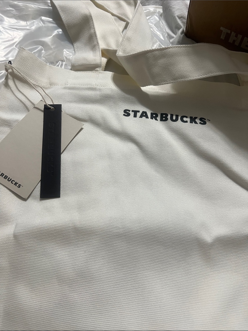 Starbucks BEARISTA TOTE Cream Tote with Green Brown Bearista Graphic - Picture 4 of 6